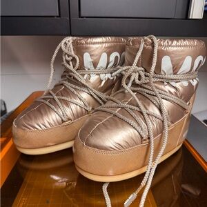 Moon Boot Women's bronze Winter Boots
